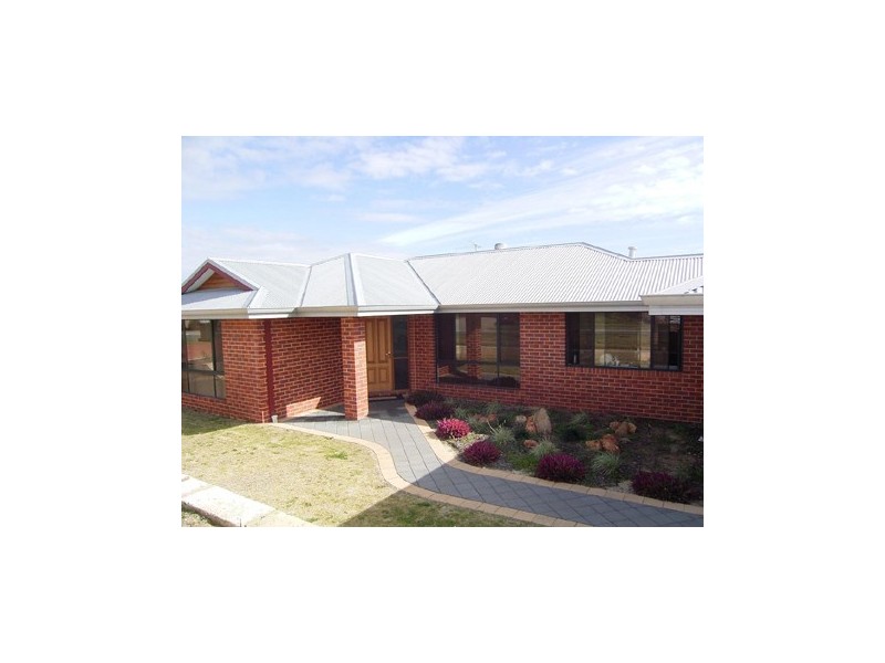 92B Sacramento Avenue, Beechboro WA 6063