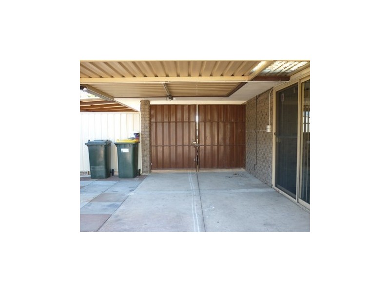 4 Congo Place, Beechboro WA 6063