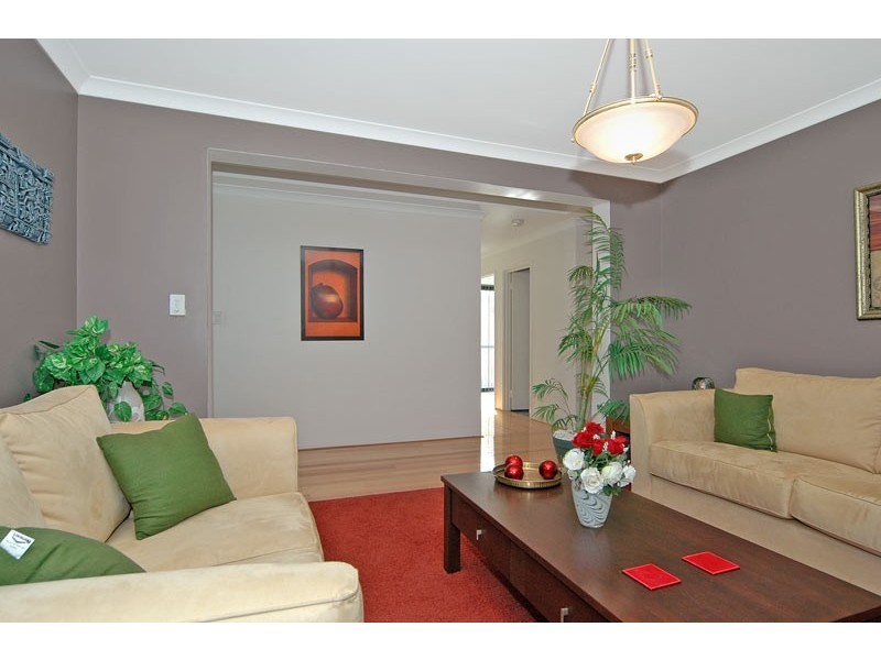 7 Waminda Way, Landsdale WA 6065