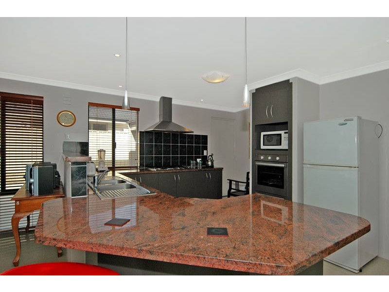 7 Waminda Way, Landsdale WA 6065