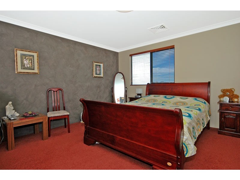 7 Waminda Way, Landsdale WA 6065