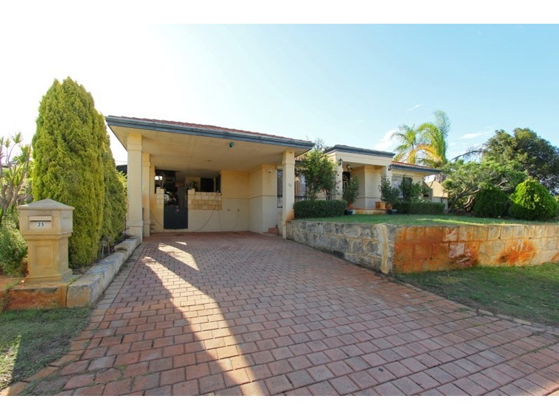 35 Ottawa Crescent, Beechboro WA 6063