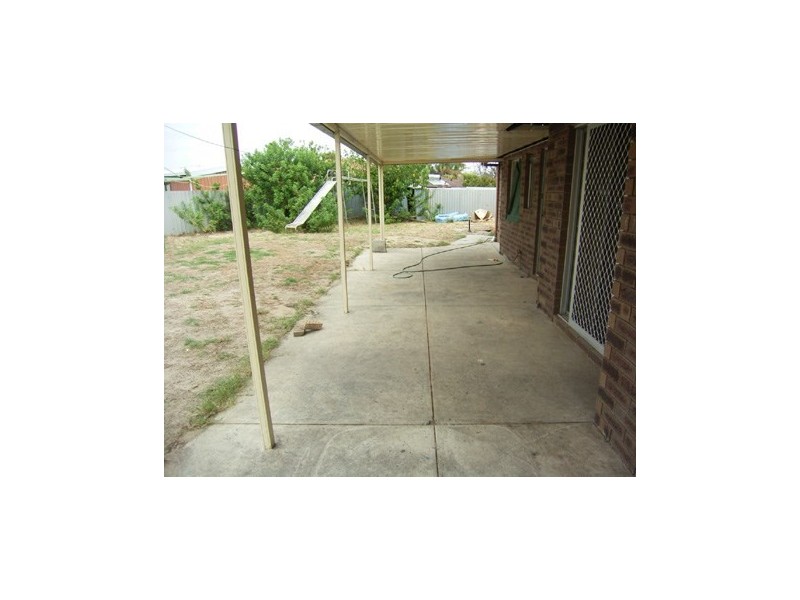 7 Crain Court, Beechboro WA 6063