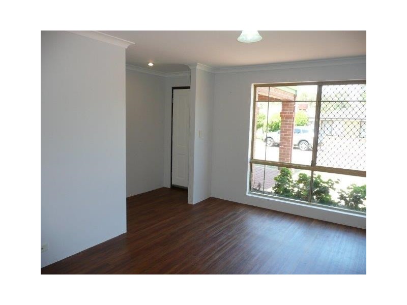 5 Yalgar Place, Lockridge WA 6054