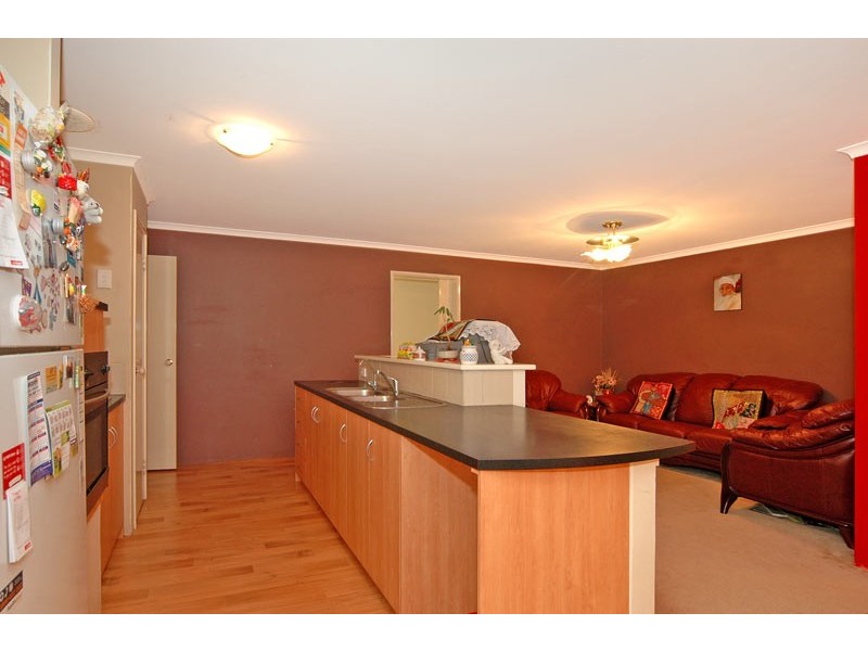 37 Yarrow Drive, Beechboro WA 6063