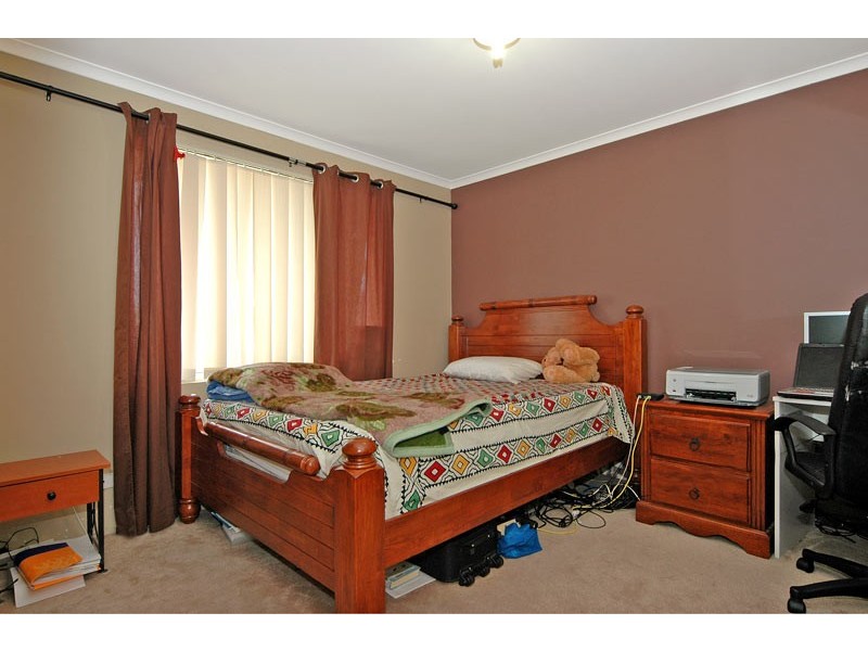 37 Yarrow Drive, Beechboro WA 6063