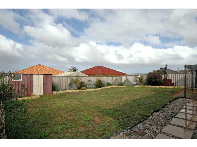 37 Yarrow Drive, Beechboro WA 6063