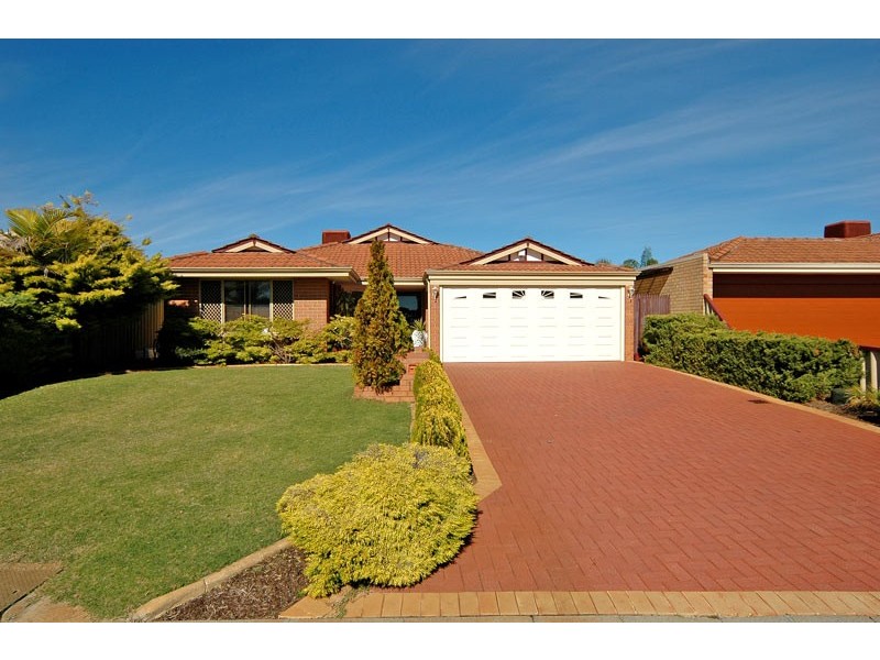 10 Tolbury Retreat, Kiara WA 6054