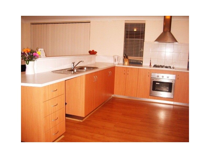 37 Wintergreene Drive, Beechboro WA 6063