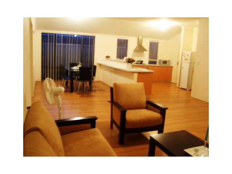 37 Wintergreene Drive, Beechboro WA 6063