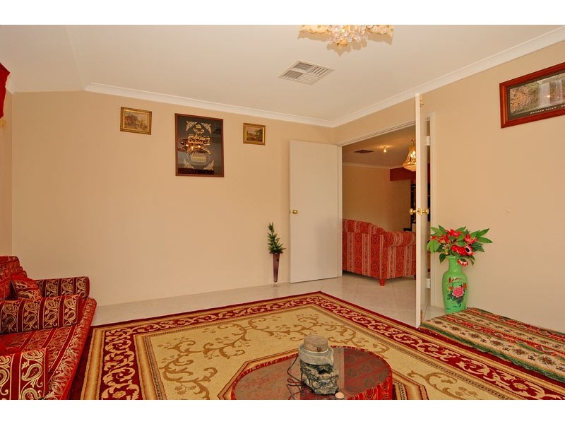 5 Fountain Terrace, Beechboro WA 6063