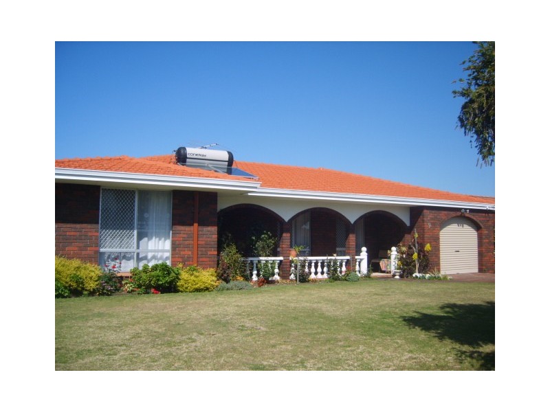 9 Atkins Way, Eden Hill WA 6054