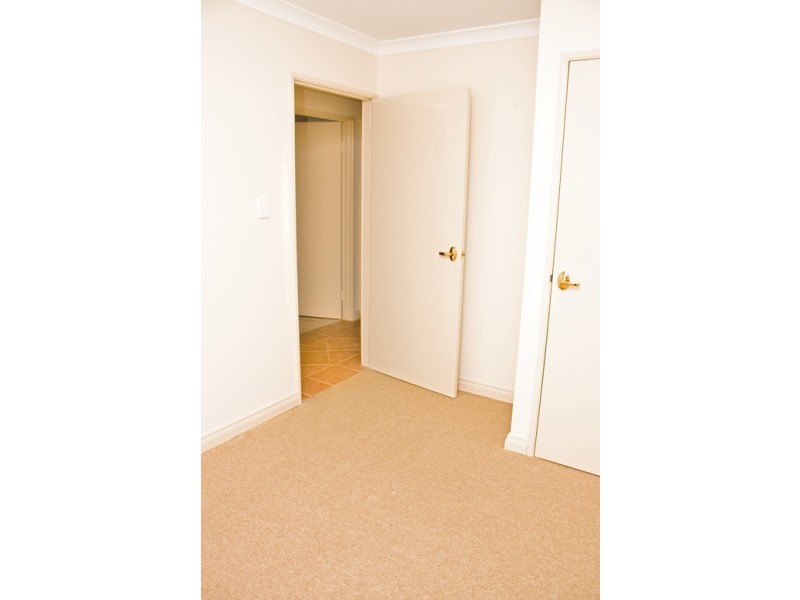 13a Claughton Way, Bassendean WA 6054