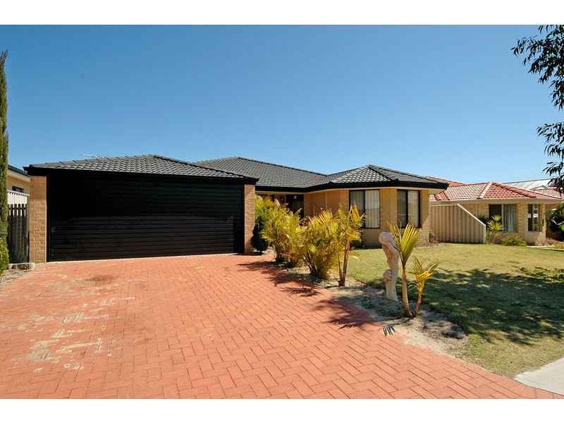 8 Camellia Way, Beechboro WA 6063