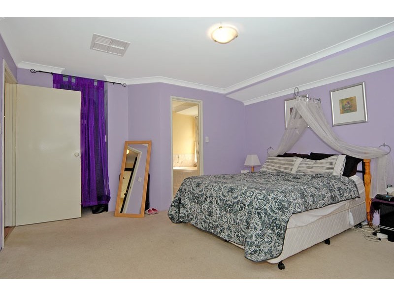 8 Camellia Way, Beechboro WA 6063