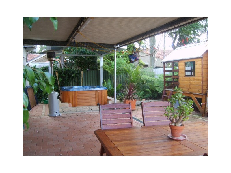 390 The Strand, Dianella WA 6059