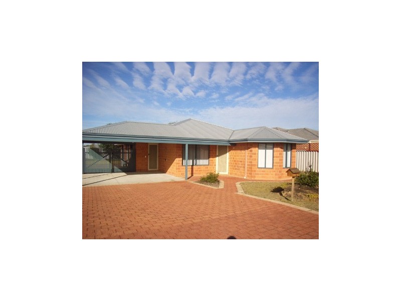 6 Grampian Way, Caversham WA 6055