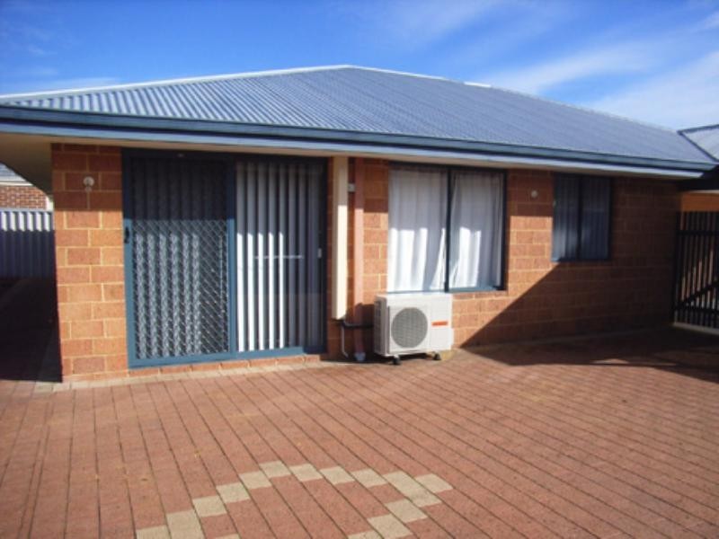 6 Grampian Way, Caversham WA 6055