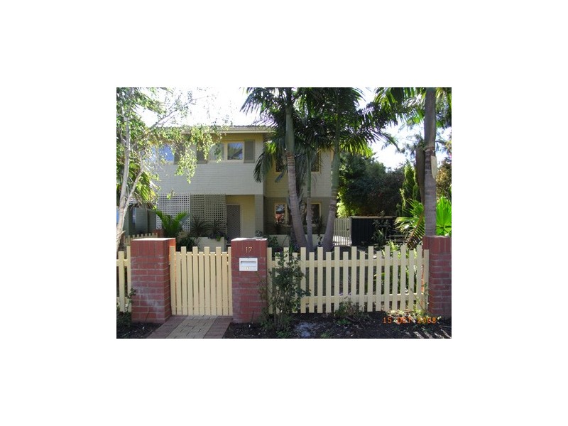 17 Cato Place, Lockridge WA 6054