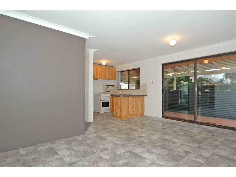 21 Direction Place, Morley WA 6062