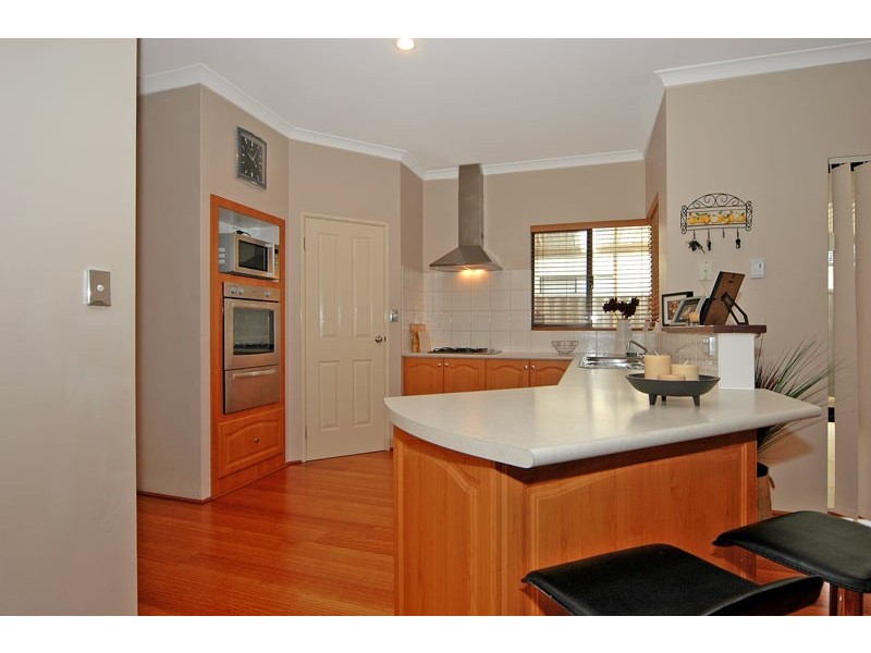 97 Bennett Springs Drive, Beechboro WA 6063