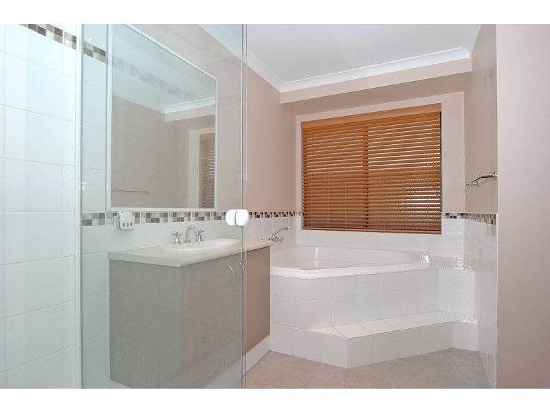 97 Bennett Springs Drive, Beechboro WA 6063