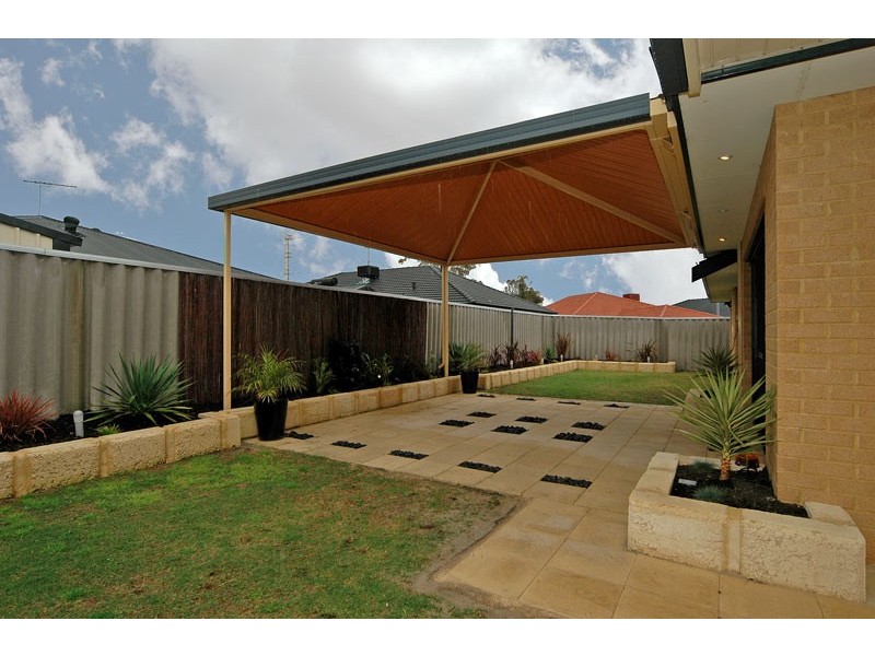 97 Bennett Springs Drive, Beechboro WA 6063