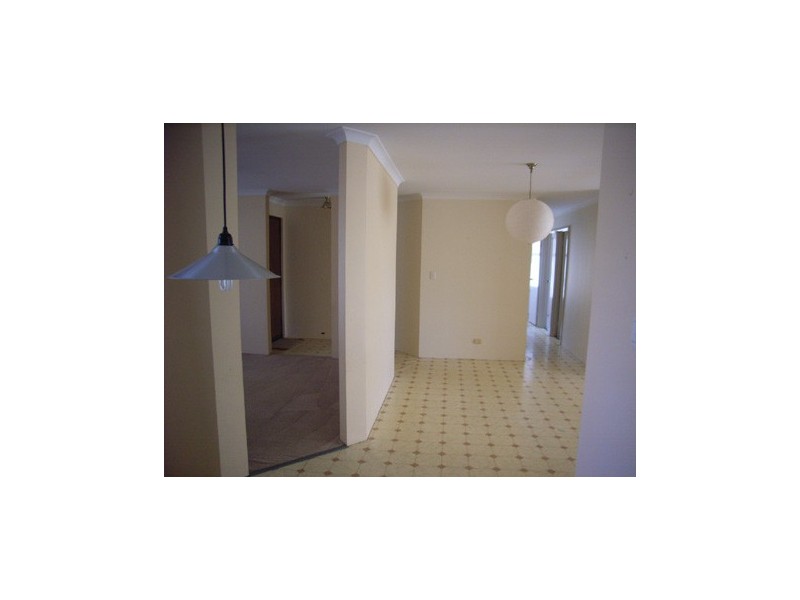 20 Blackthorn Road, Eden Hill WA 6054