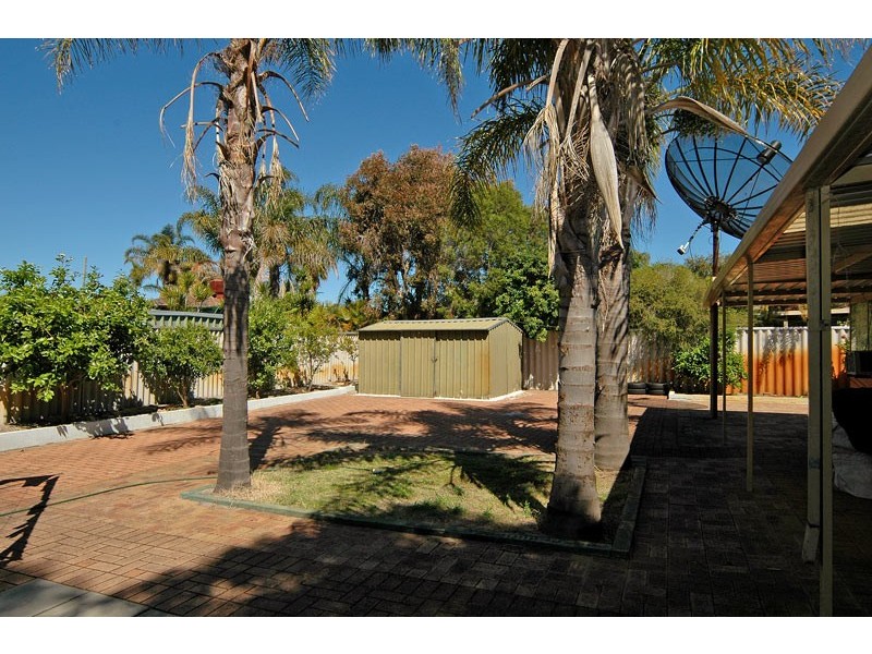 57 King Road, Beechboro WA 6063