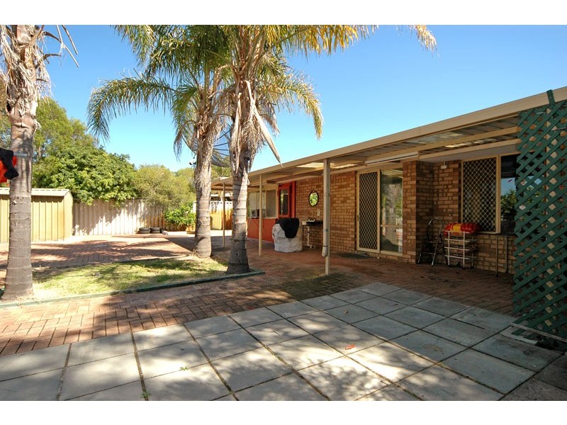 57 King Road, Beechboro WA 6063