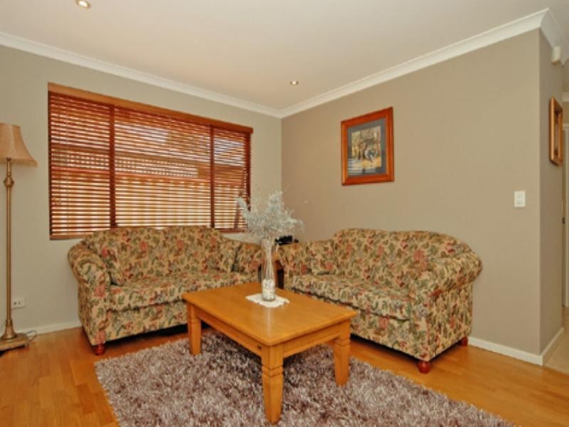 9 Tilley Lane, Ballajura WA 6066