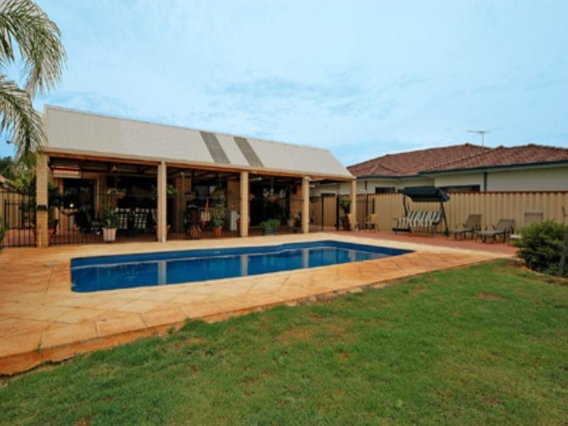 9 Tilley Lane, Ballajura WA 6066