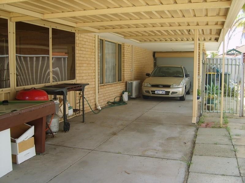 23 Salmon Gum Grove, Beechboro WA 6063