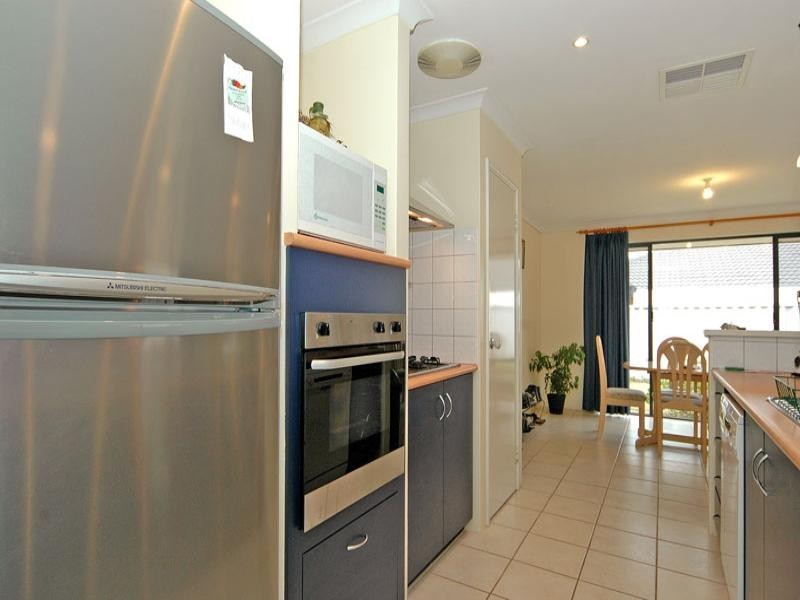 327 Bennett Springs Drive, Beechboro WA 6063