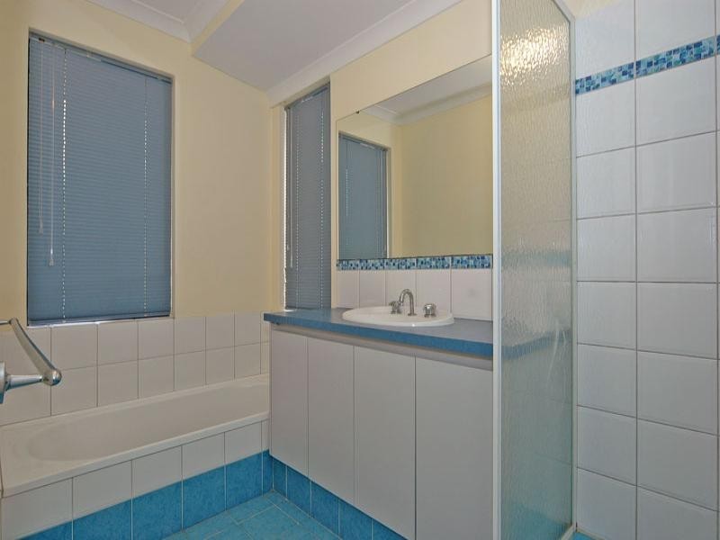 327 Bennett Springs Drive, Beechboro WA 6063