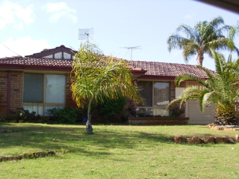 28 Tiber Avenue, Beechboro WA 6063