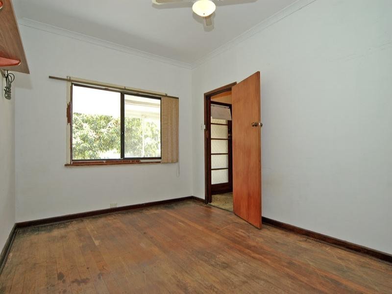 21 Marion Street, Eden Hill WA 6054