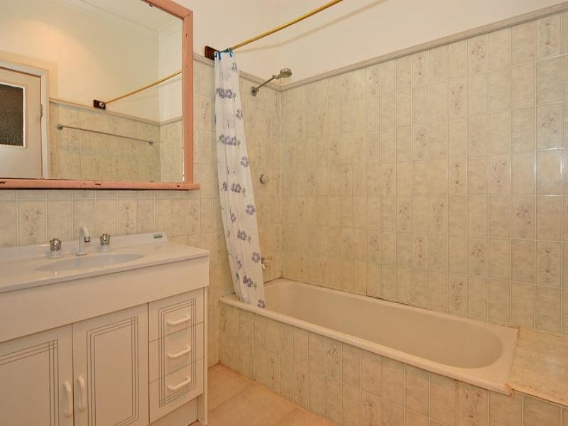 21 Marion Street, Eden Hill WA 6054