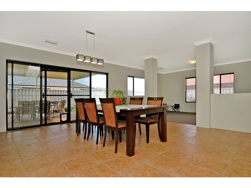 69 Bridgeman Drive, Beechboro WA 6063