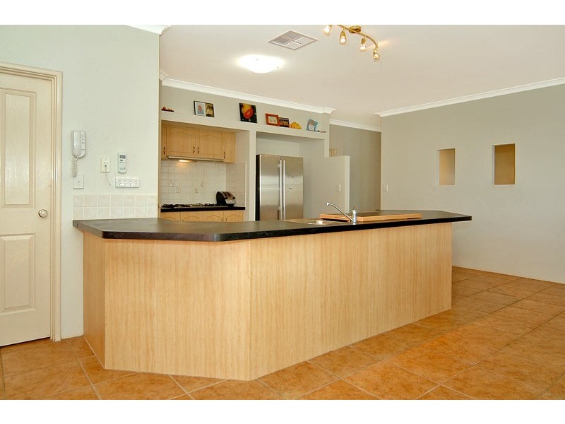 69 Bridgeman Drive, Beechboro WA 6063