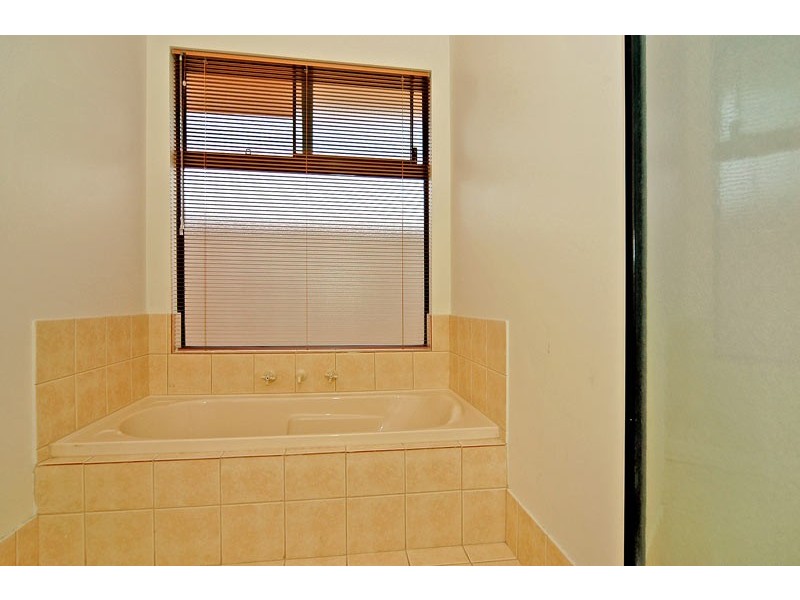 69 Bridgeman Drive, Beechboro WA 6063