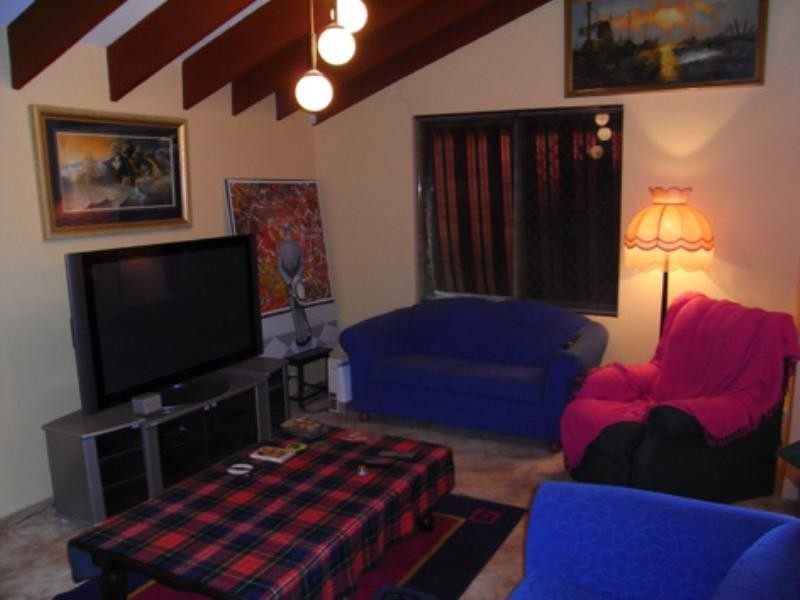 16 Lena Crescent, Beechboro WA 6063