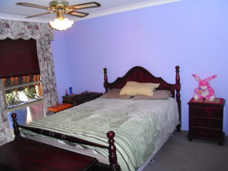 16 Lena Crescent, Beechboro WA 6063