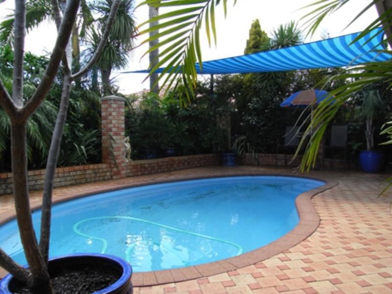 16 Lena Crescent, Beechboro WA 6063