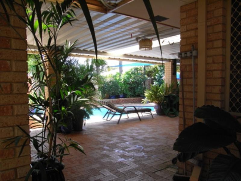 16 Lena Crescent, Beechboro WA 6063