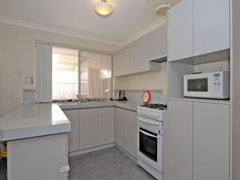 30 Mattner Square, Lockridge WA 6054