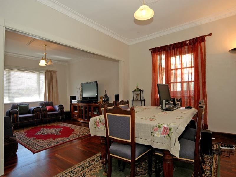 1/67 Walpole Street, St James WA 6102
