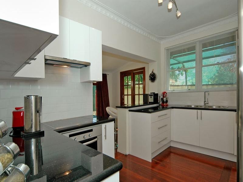 1/67 Walpole Street, St James WA 6102