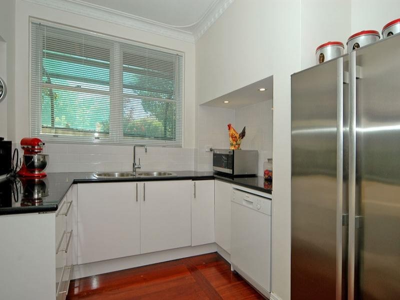 1/67 Walpole Street, St James WA 6102