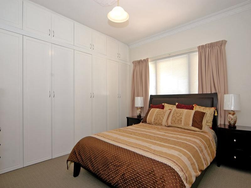 1/67 Walpole Street, St James WA 6102